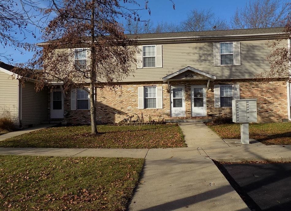 Hickory Point Apts