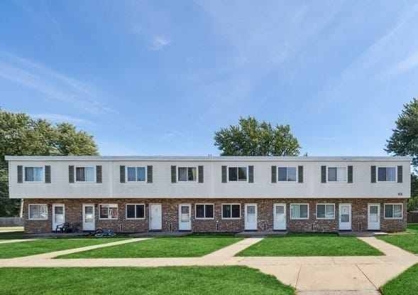 Hidden Glen Apts