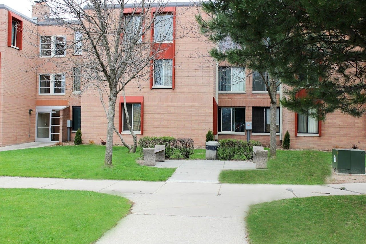 Highland Park Apartments