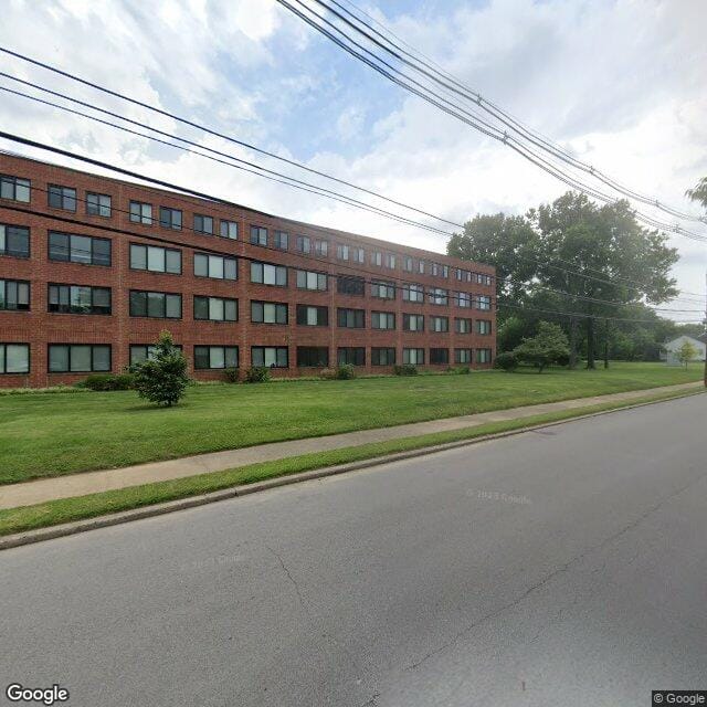 Highlands Court Apartments