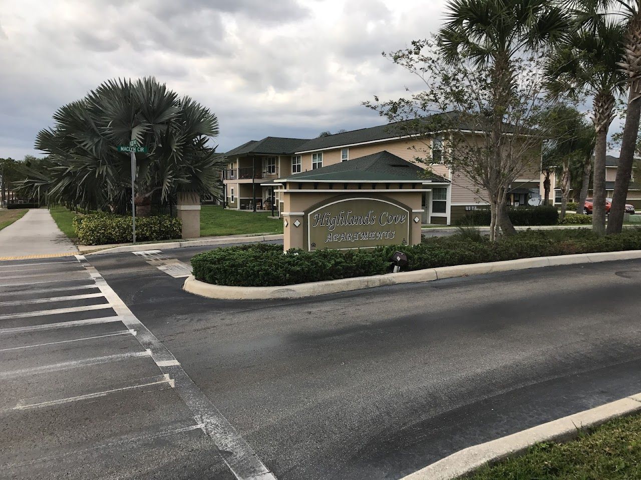 Highlands Cove I