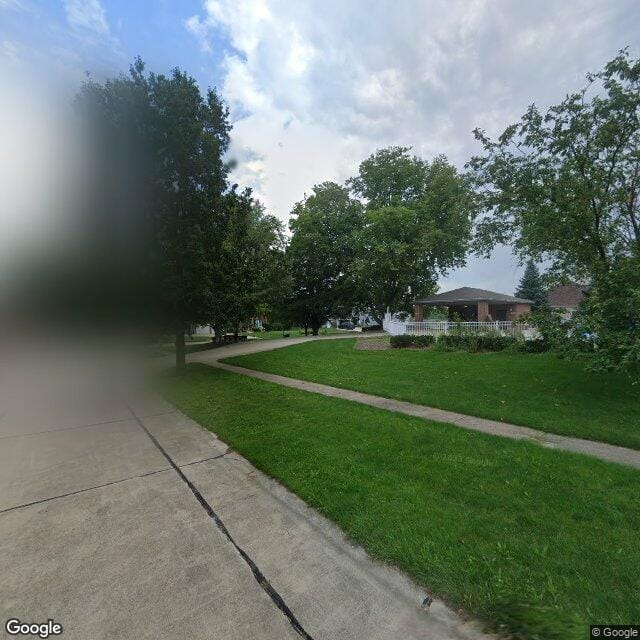 Hillcrest Apts