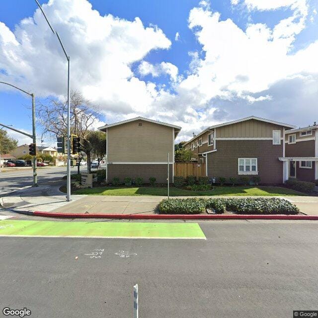 Hillsdale Townhouses