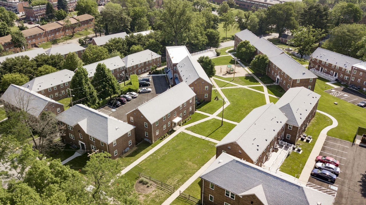 Hillside Park Apartments