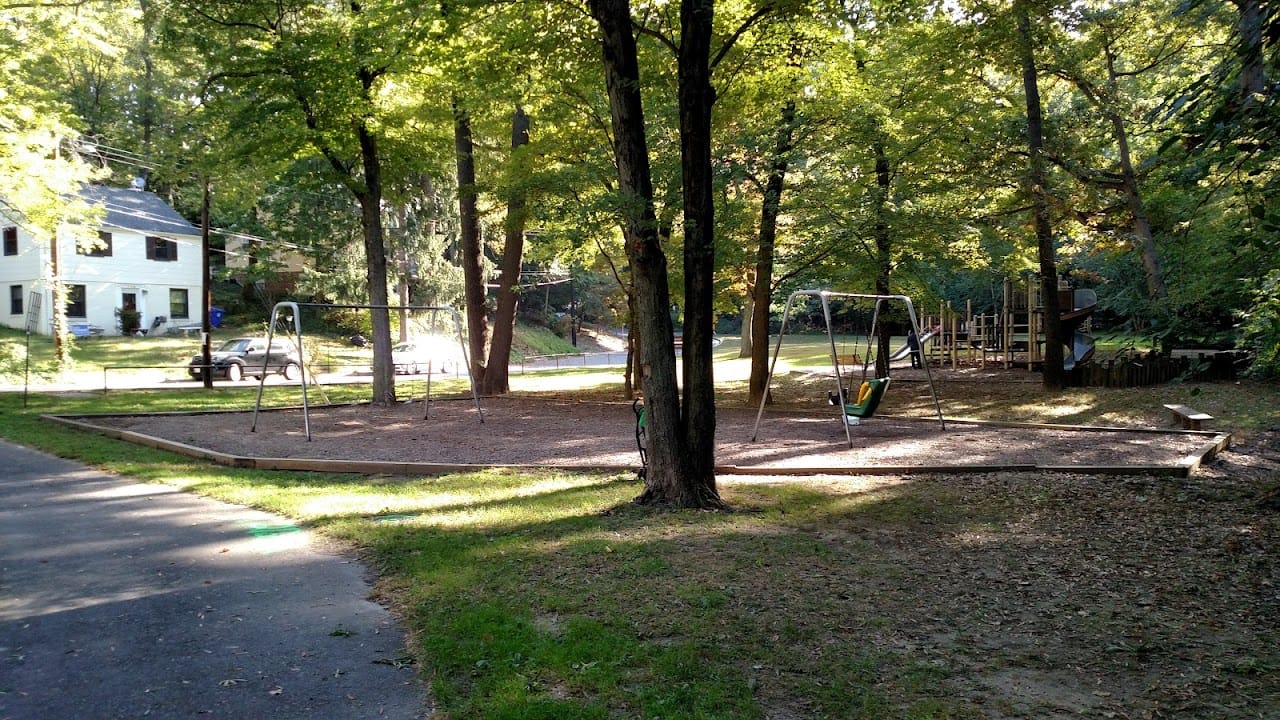 Hillwood Manor