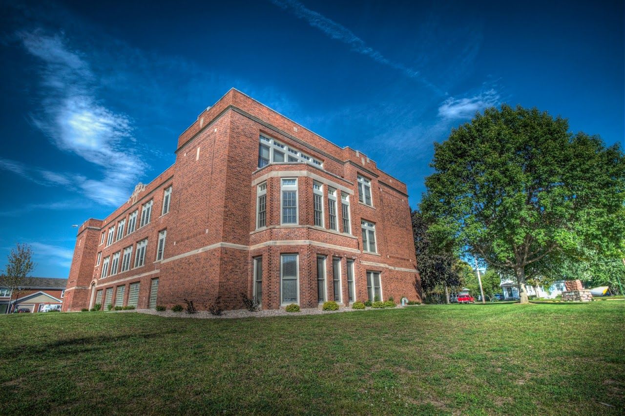 Historic Lincoln School