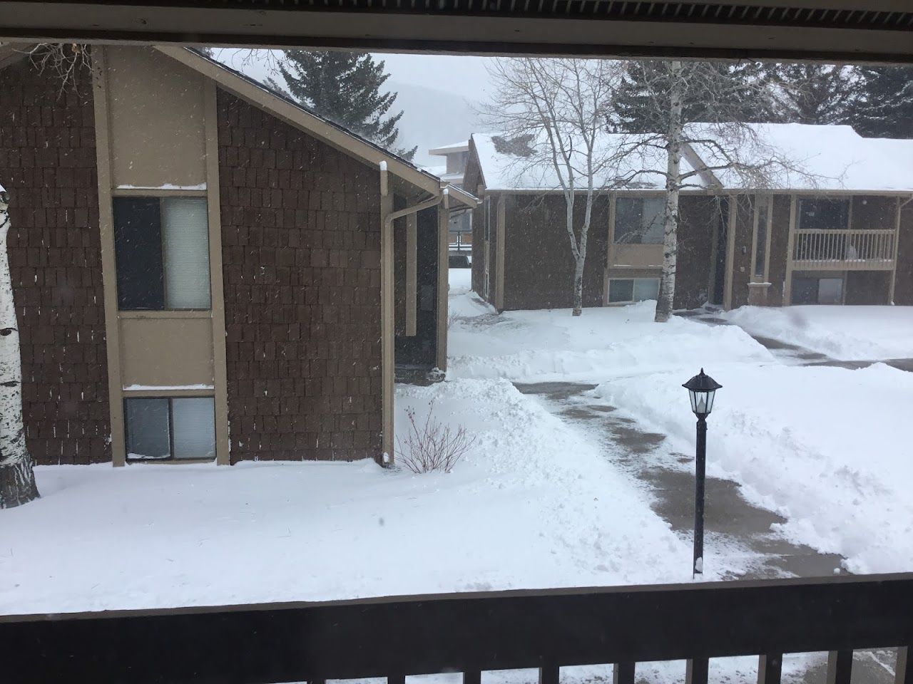 Holiday Village Apts.