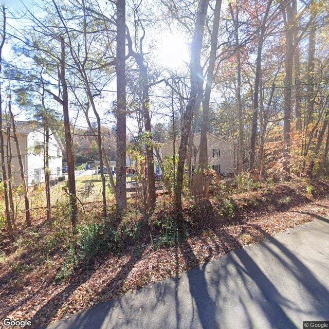 Holly Village Apts