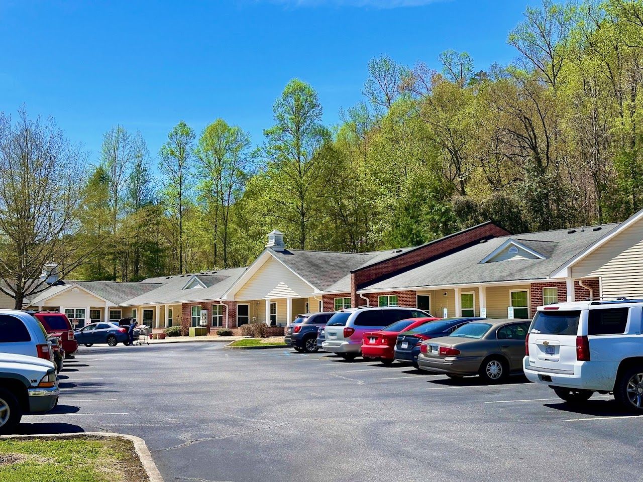 Hopewell Village Apts