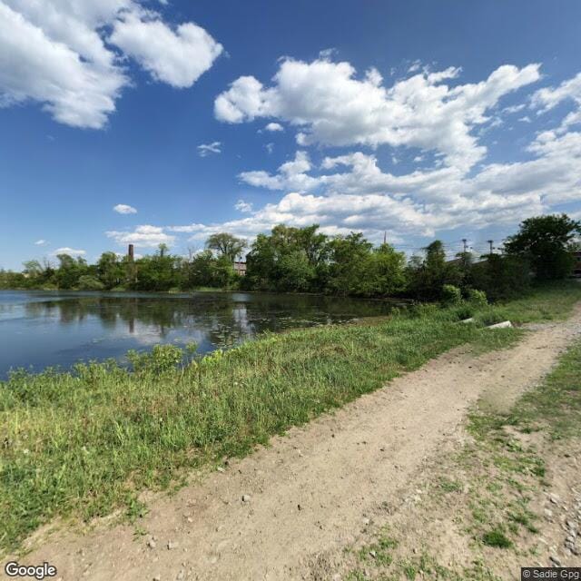 Horseshoe Pond