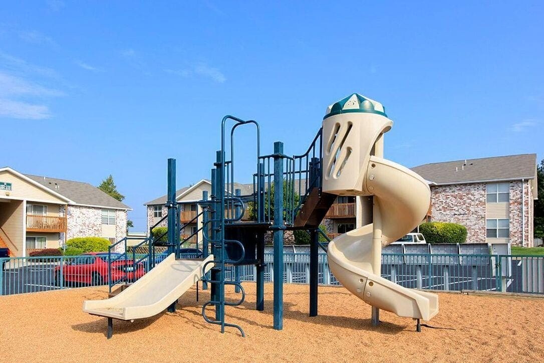 Hunter'S Glen Apts