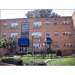 Huntwood Courts