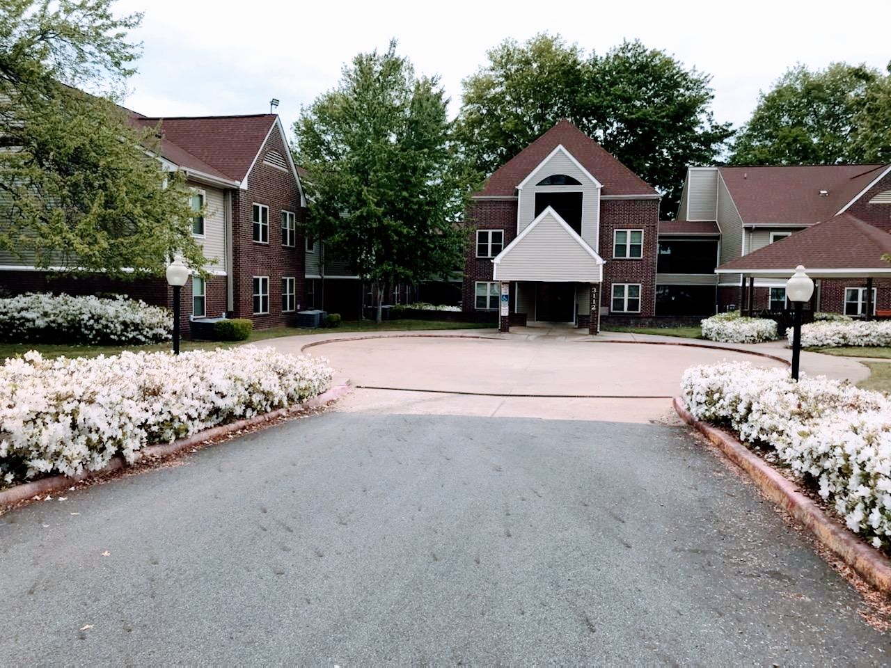 Inglewood Manor Apartments