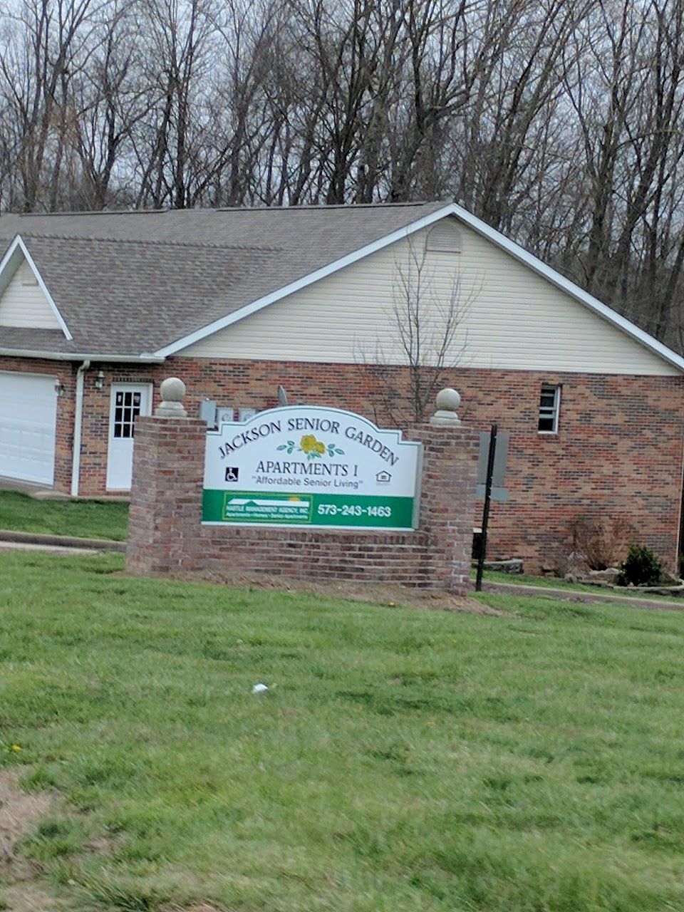 Jackson Senior Gardens