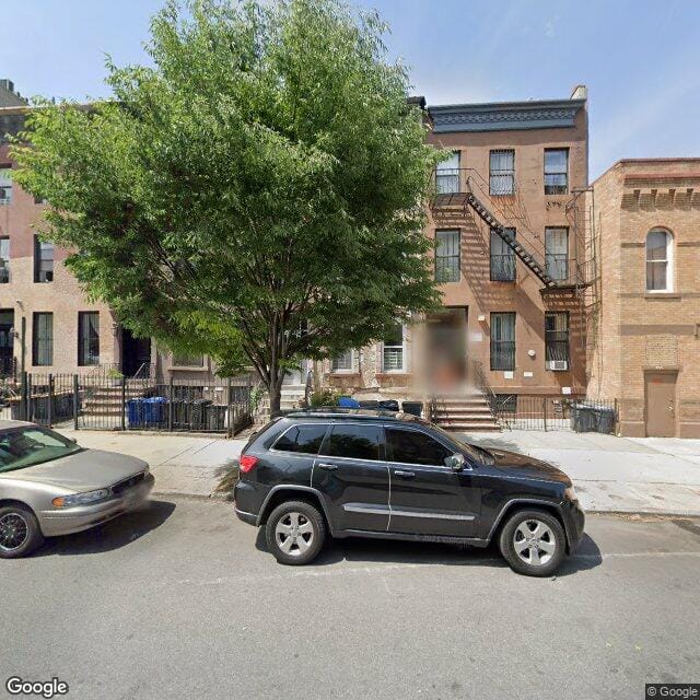 Jefferson Cluster (133 Jefferson Ave)