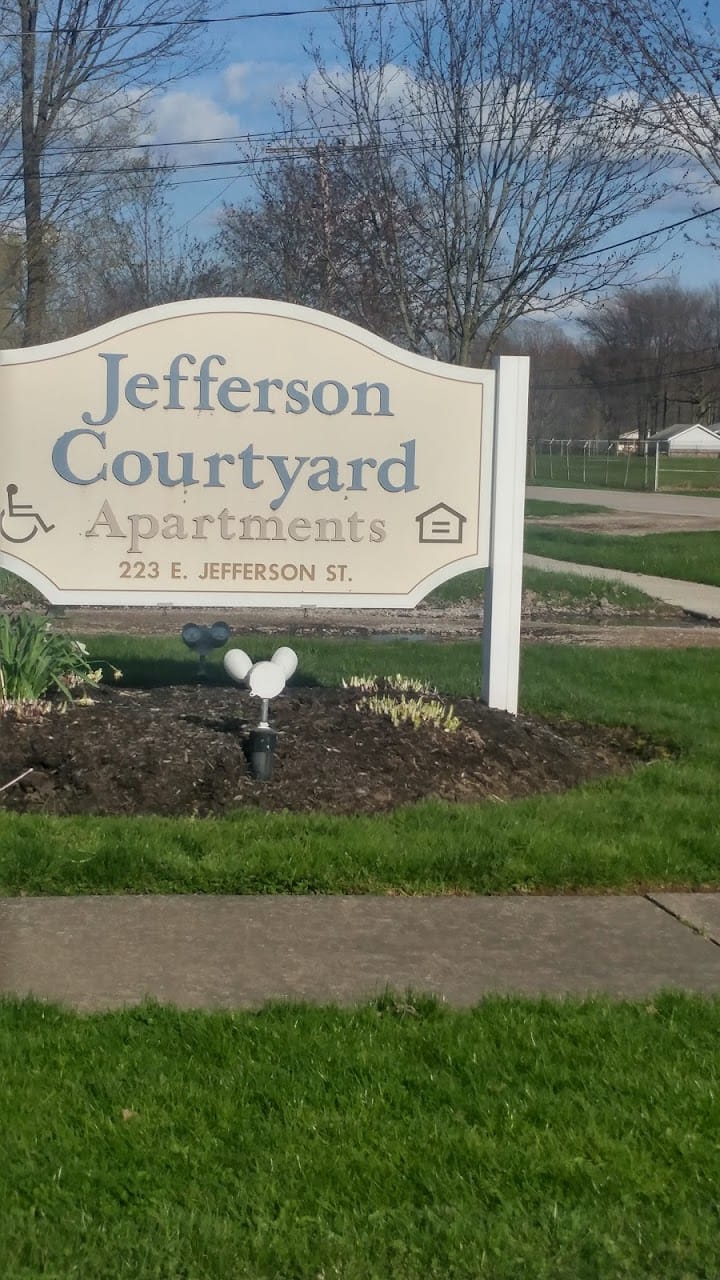 Jefferson Courtyard