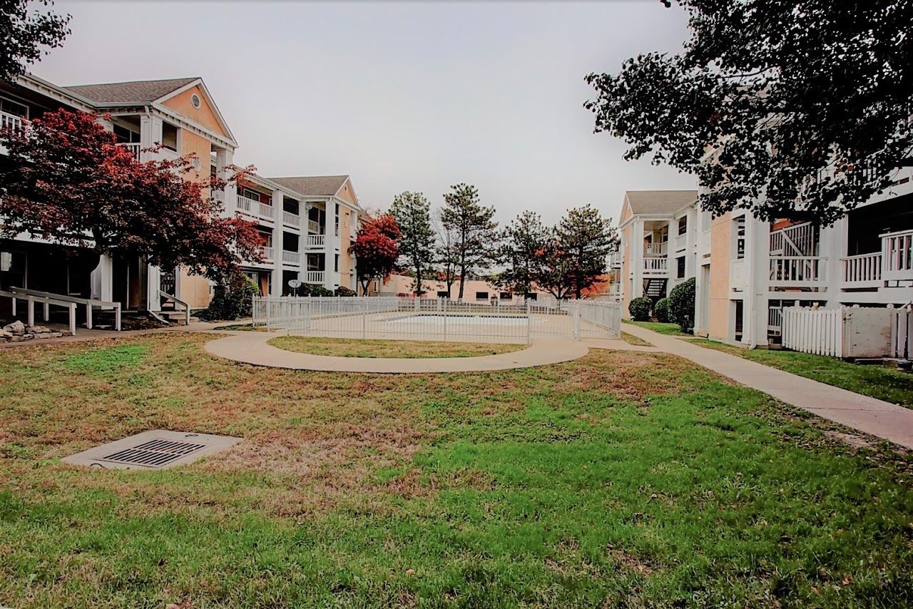 Jefferson Place East Apts