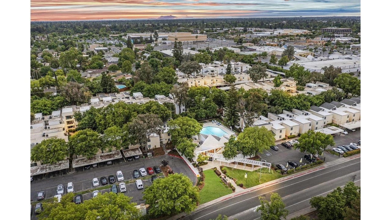 Kensington Apartments
