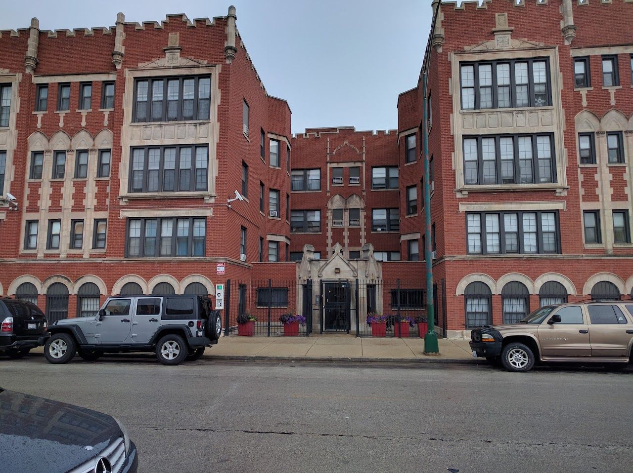 Kensington Court