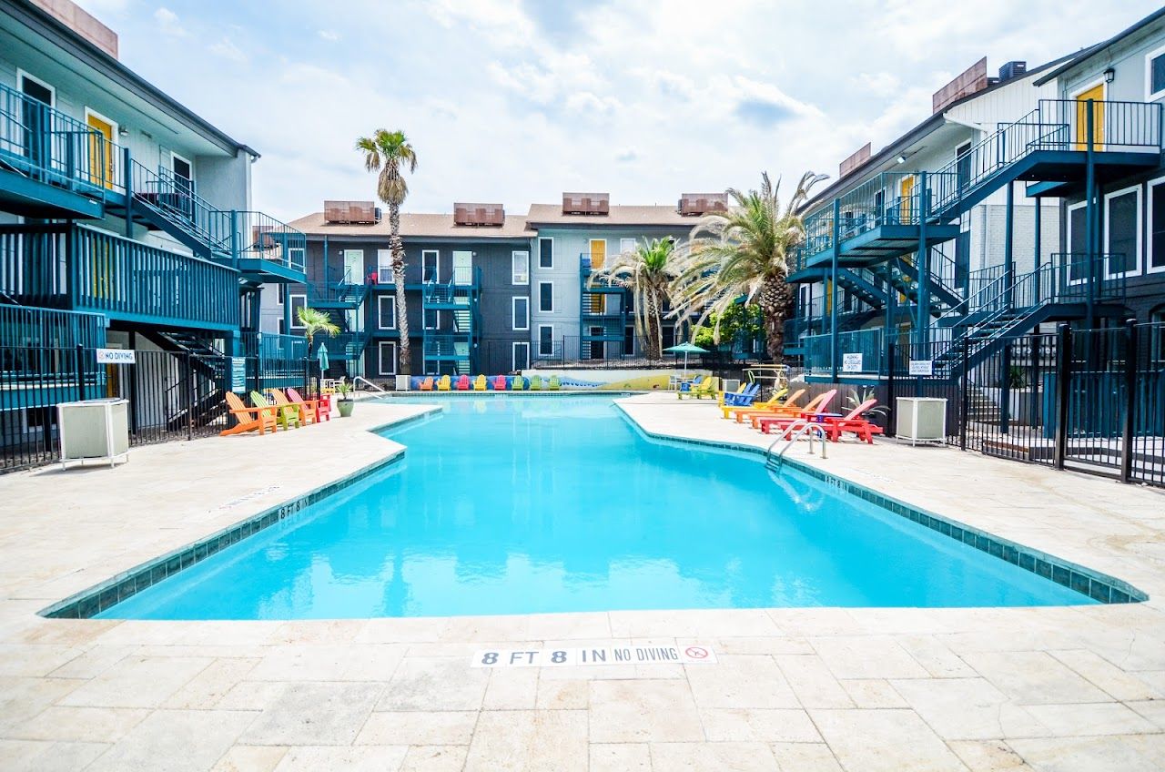 Kingsgate Apts