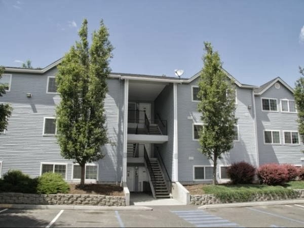 Knoblock Apartments