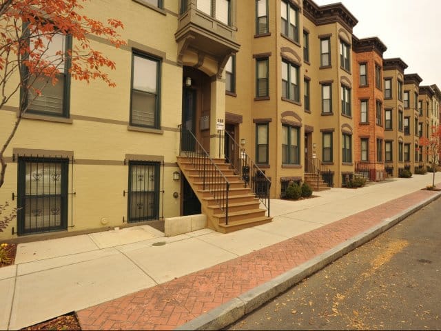 Knox Street Apts