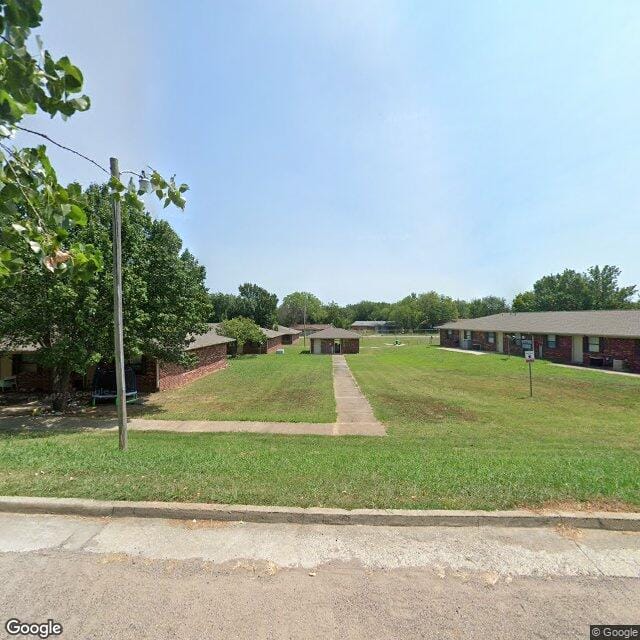 Konawa Village Apts