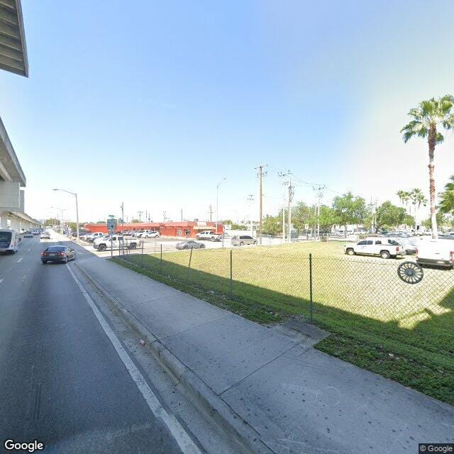 Lake Point Plaza