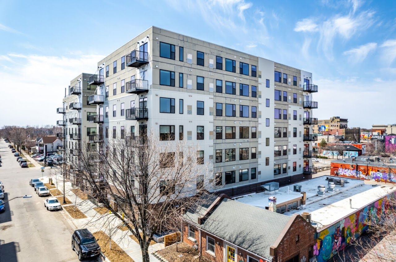 Lakefield Apartments