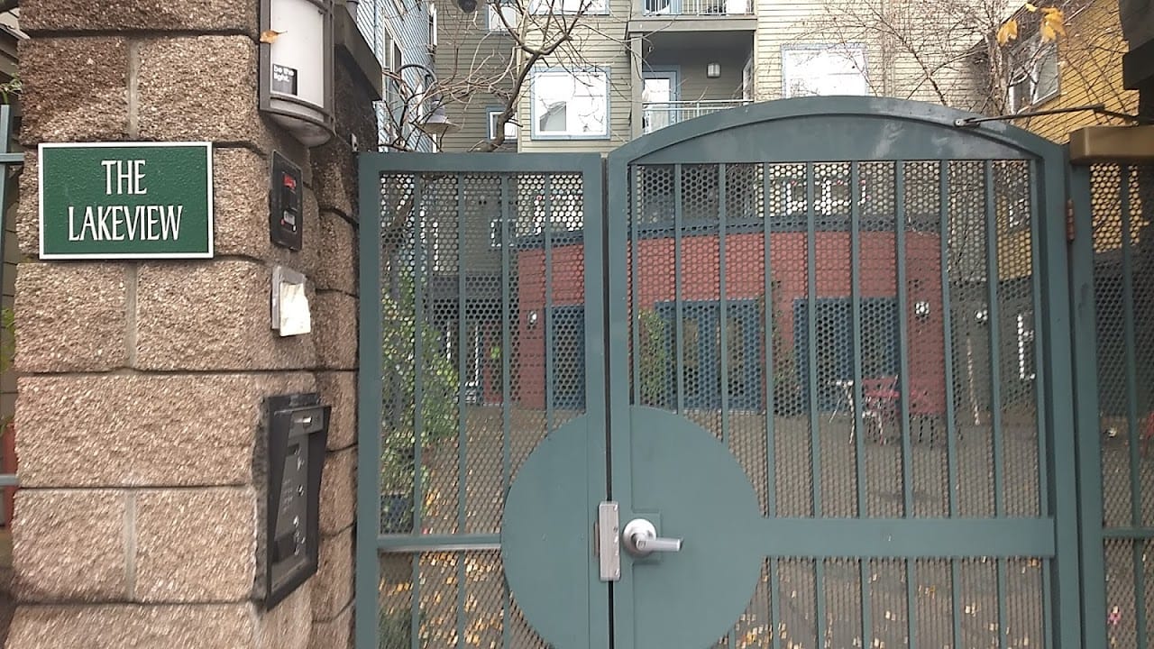 Lakeview Apartments