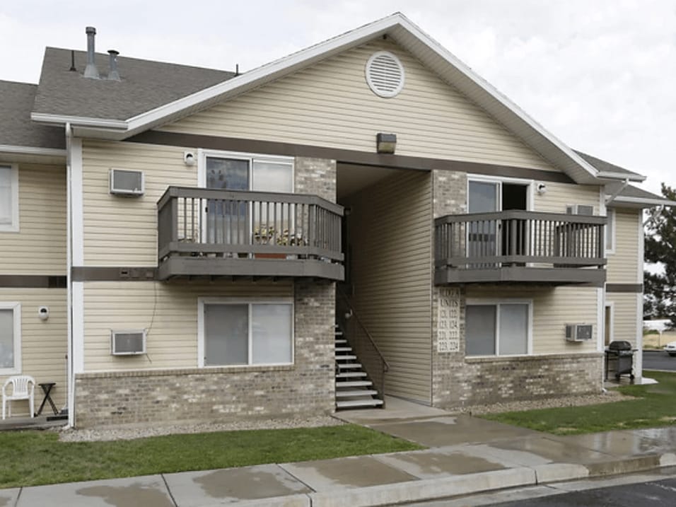 Lakeview Apts.