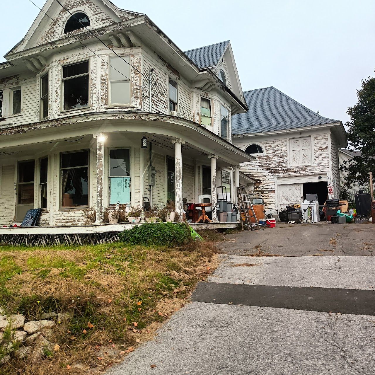 Lakeview Senior Housing