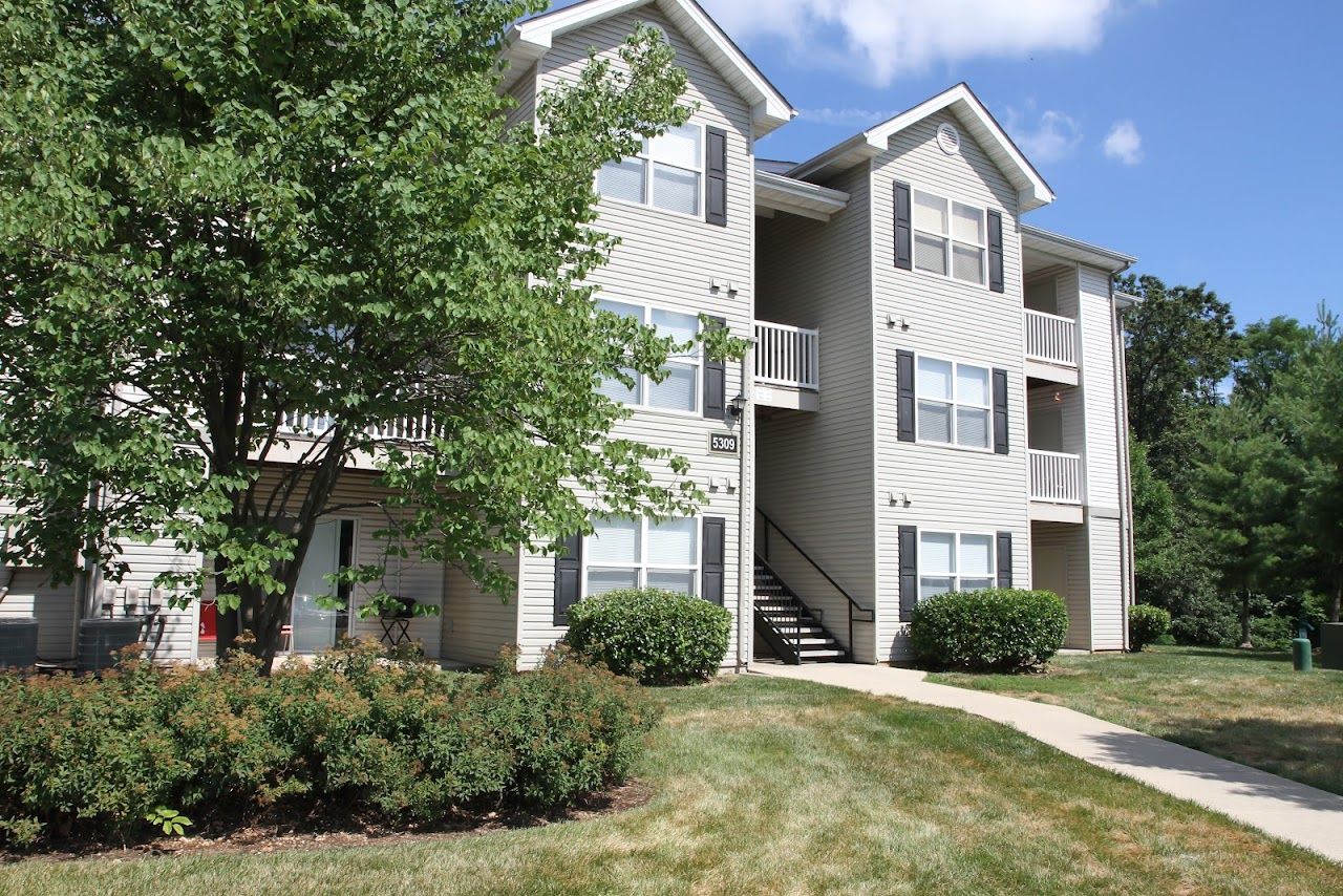 Lakewood Apts