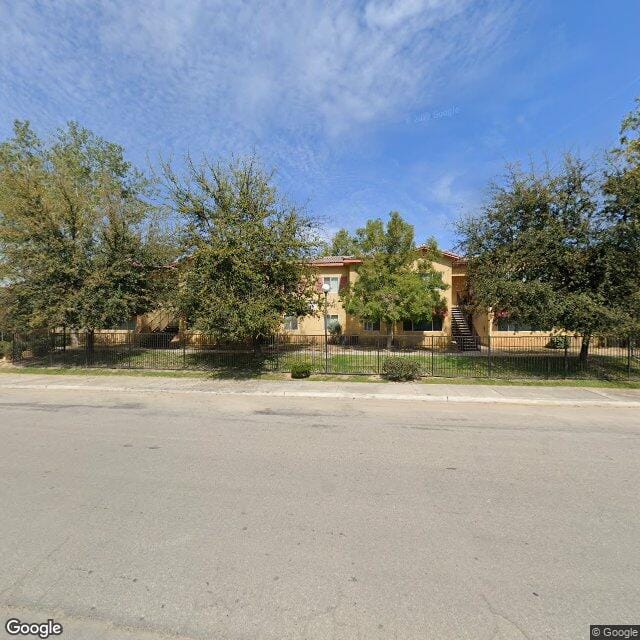 Lamont Family Apts
