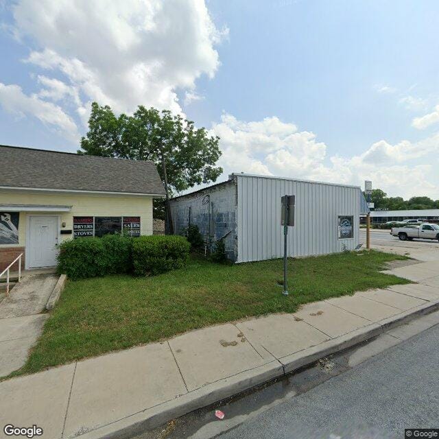 Lampass Village Oaks Apts
