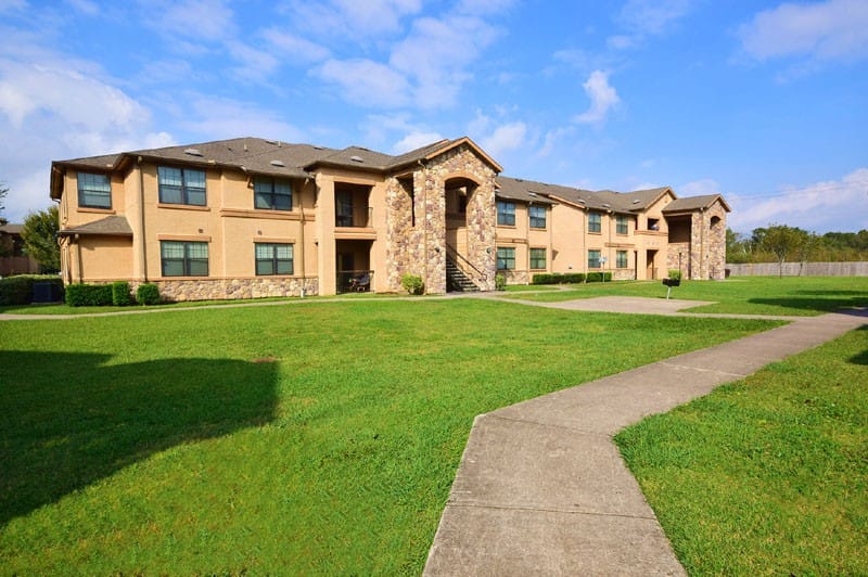 Lansbourough Apts