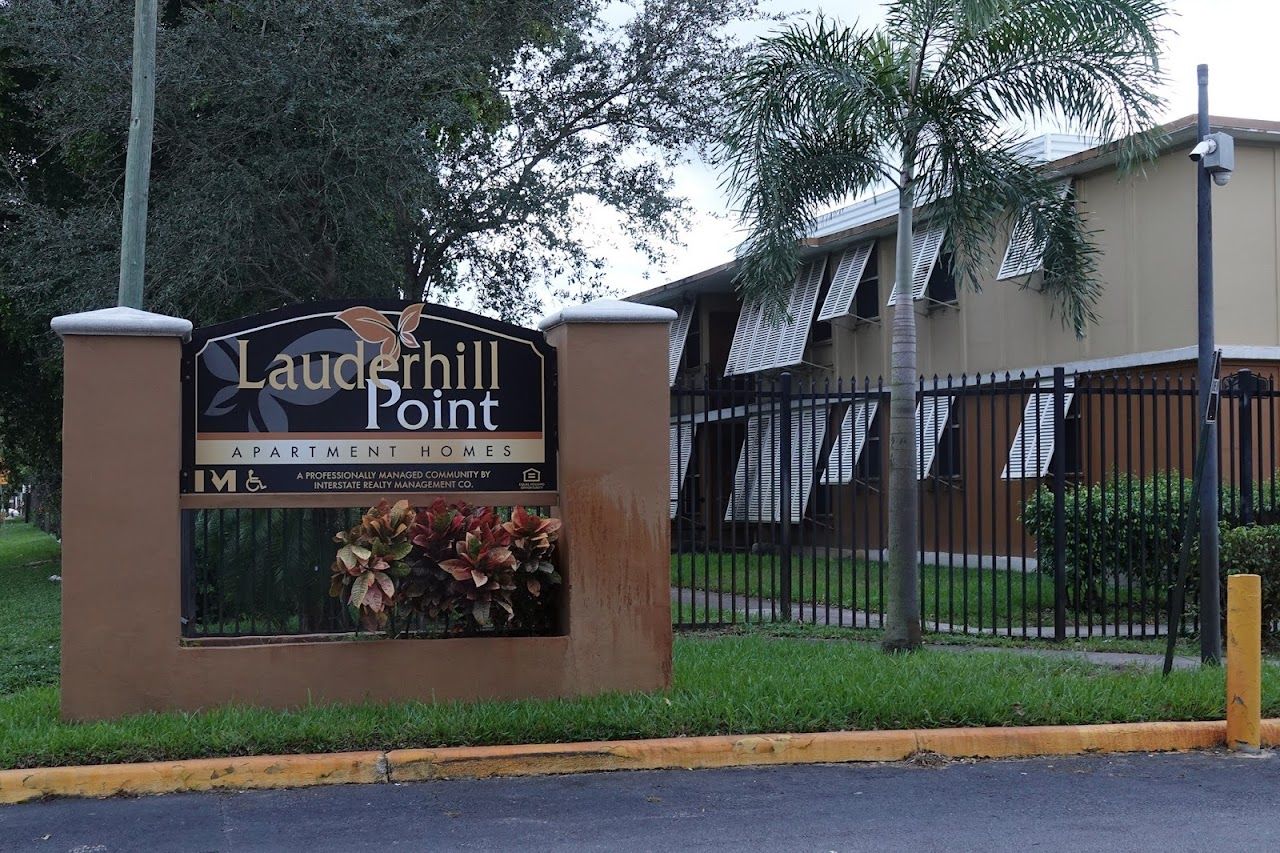 Lauderhill Point