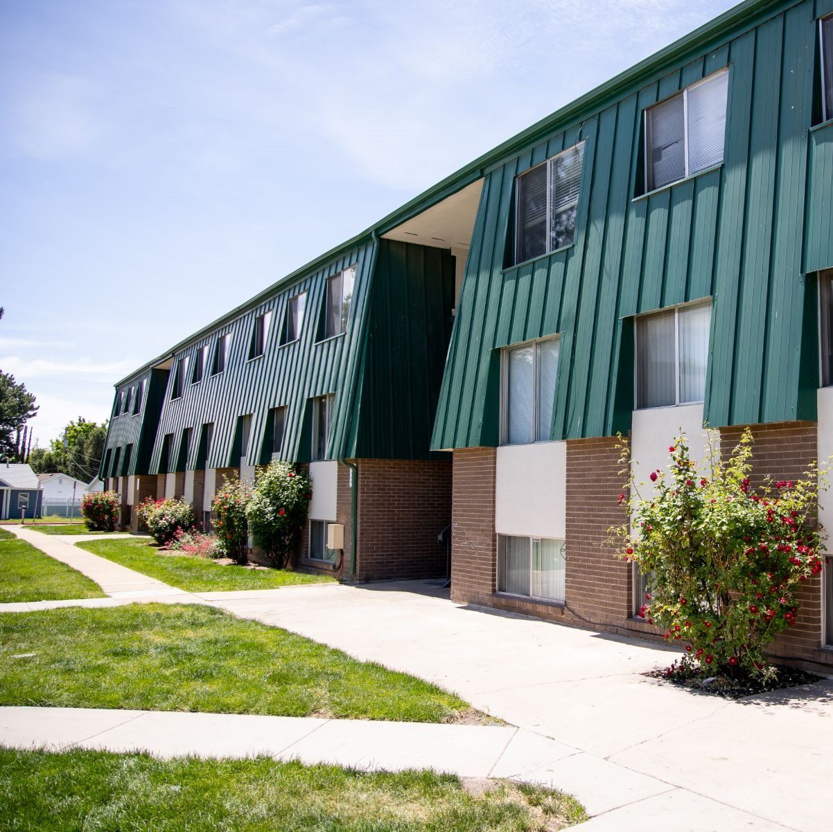 Layton Pointe Apts.