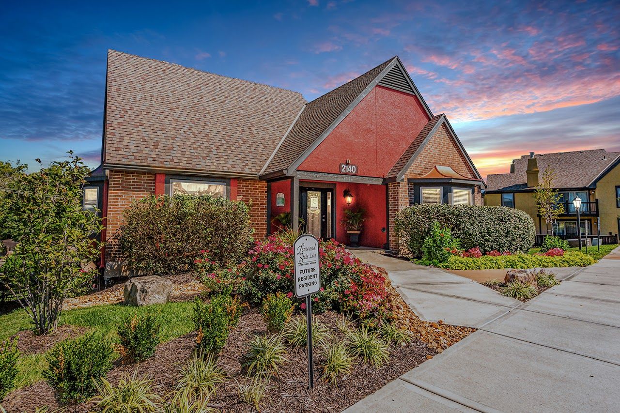 Leawood Park Plaza Apts