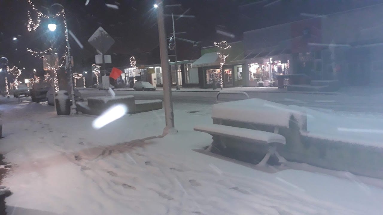 Lee Plaza