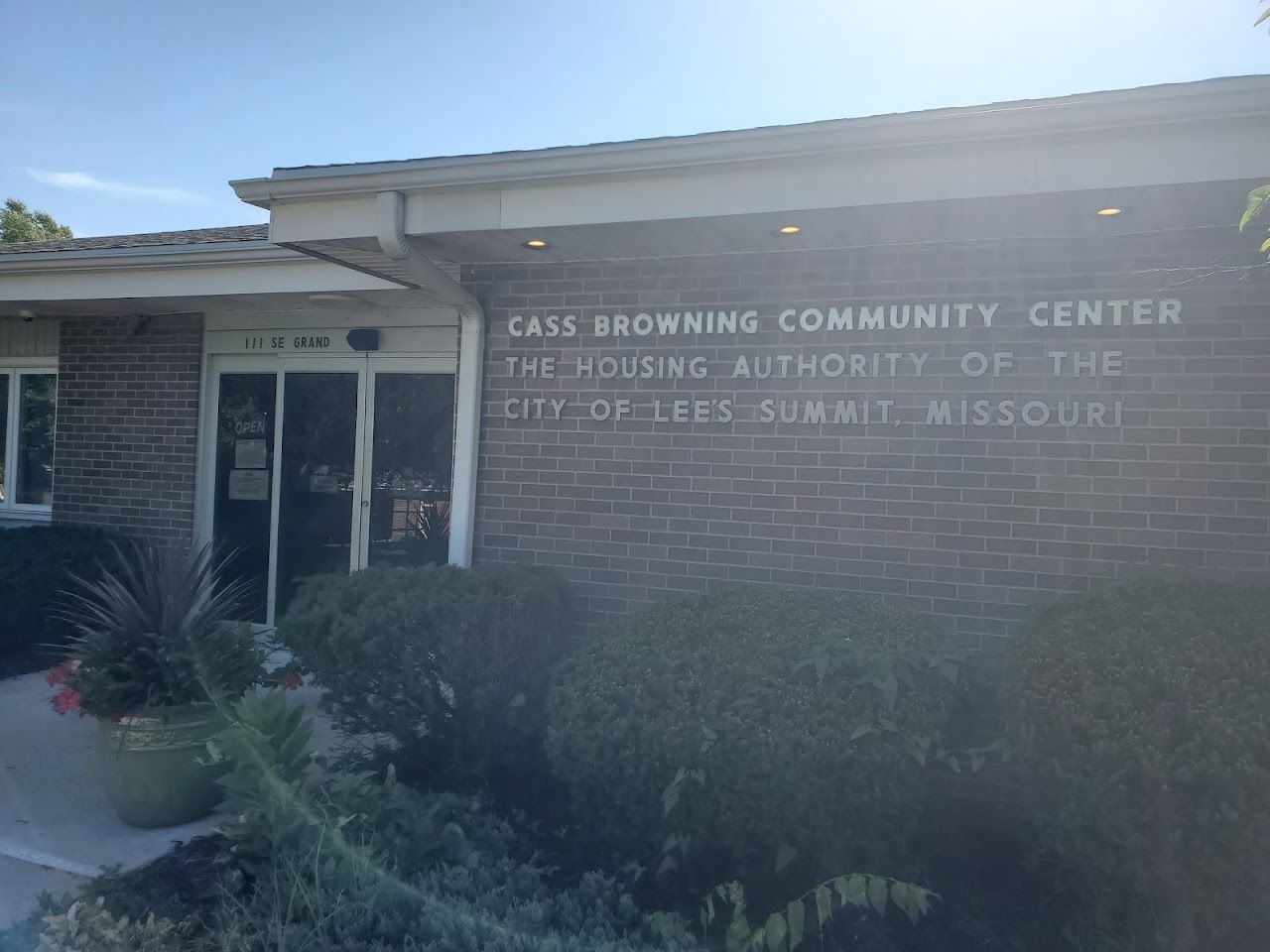 Lee'S Summit Housing Authority