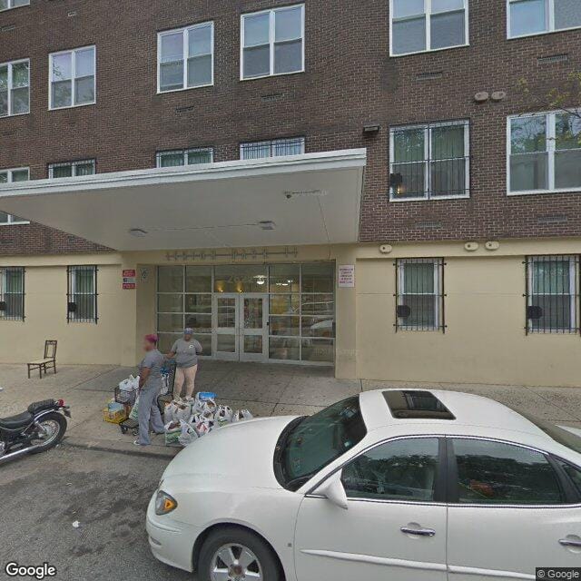 Lehigh Park Center Apts