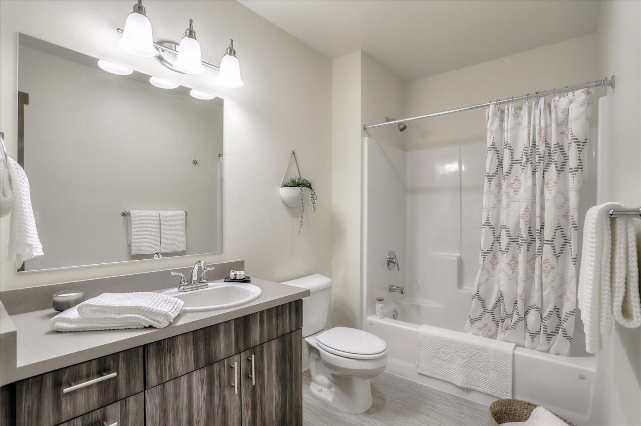 Liberty Bay Apartments
