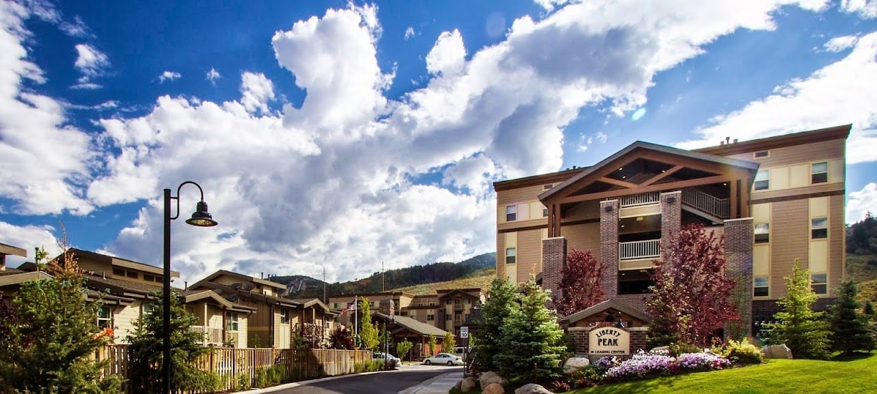 Liberty Peak Apartments