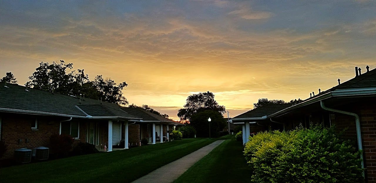 Lincoln Gardens Senior