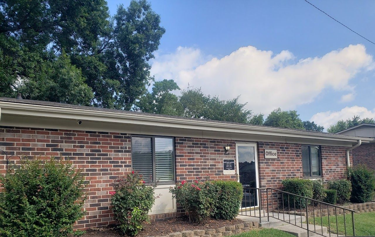 Lincoln Manor Apts