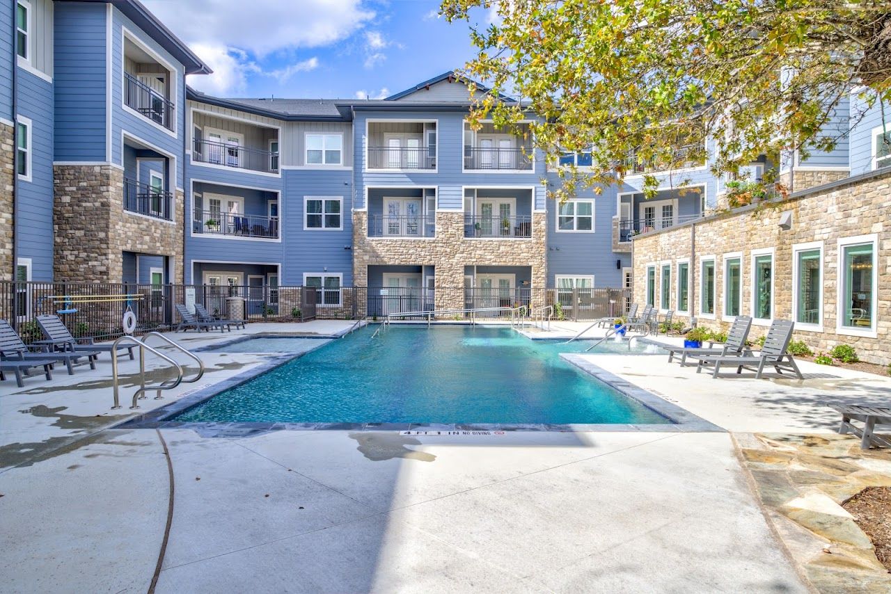 Liv Boerne Hills