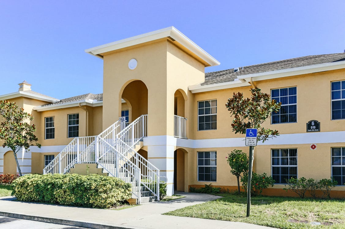 Live Oak Villas I
