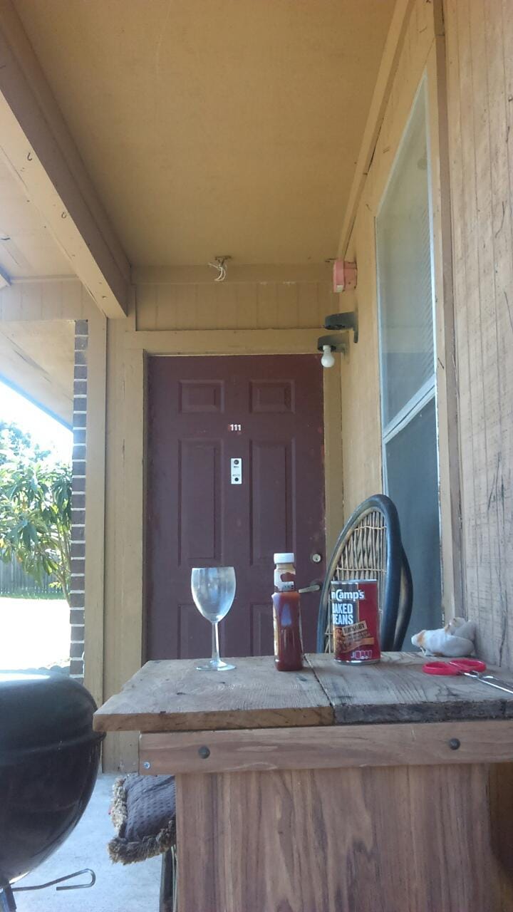 Lively Oaks Apts
