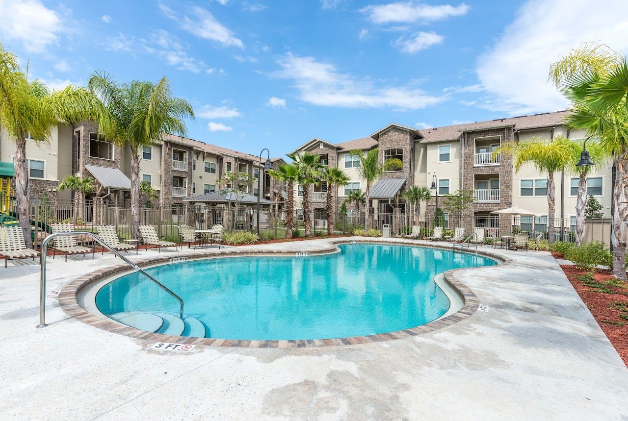 Lodges At Pinellas Park